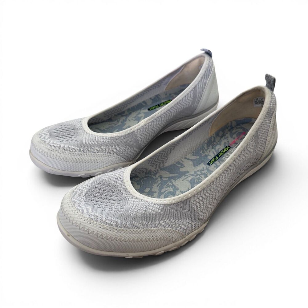 Skechers Relaxed Fit Air Cooled Memory Foam Flats Shoes White Gray Women's 9